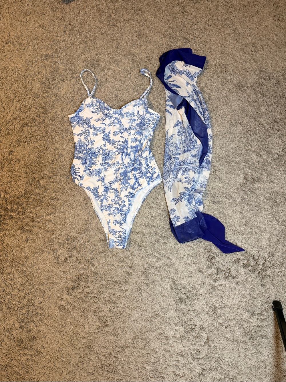 Swimsuit Bundle - Picture 2 of 11